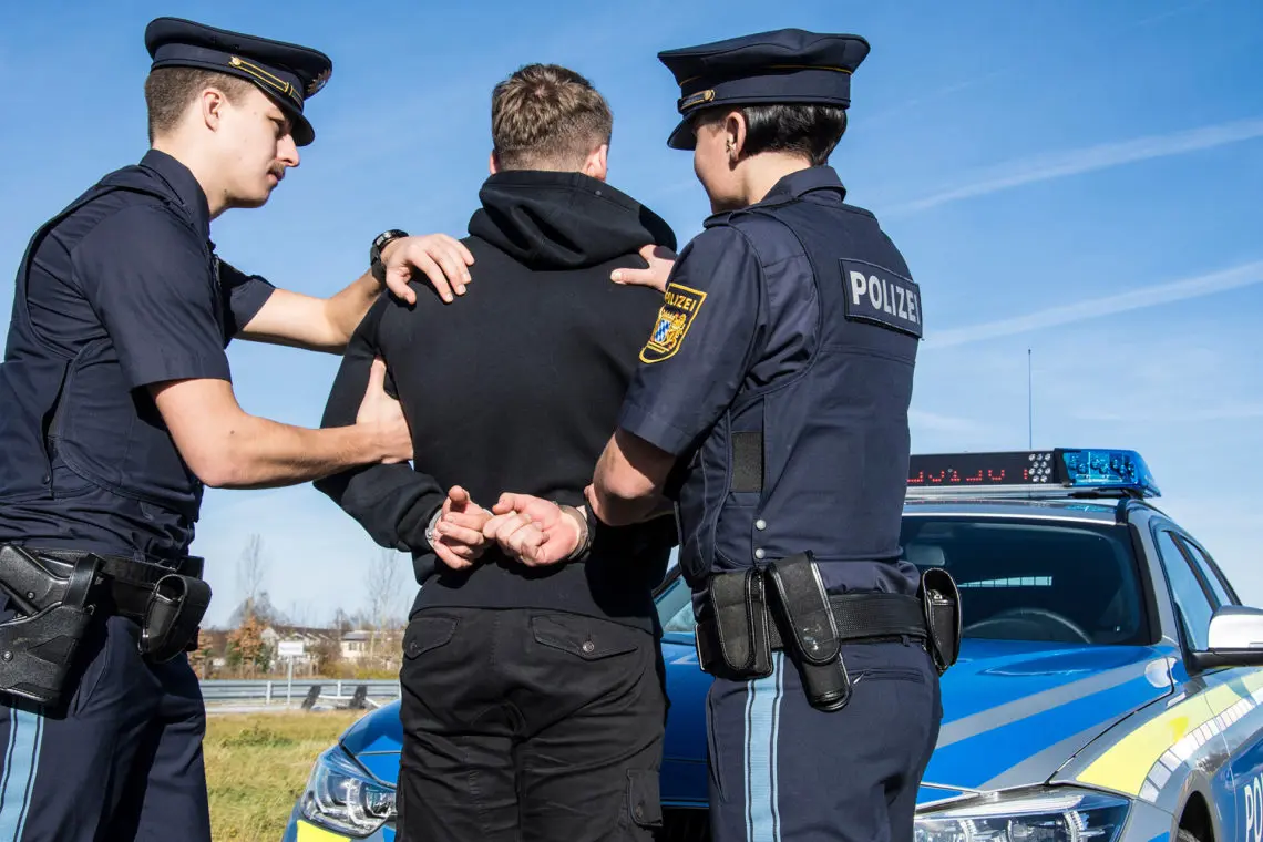 polizei festnahme