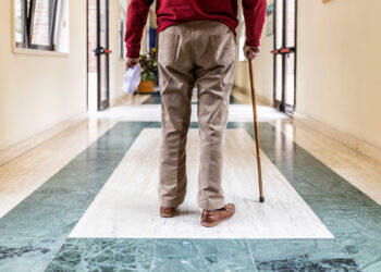 Schutz der Bewohner von Pflegeeinrichtungen 16 covid altenheim