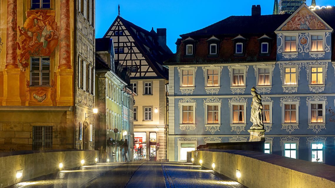 Untere Brücke Bamberg: Symbolbild: Shutterstock @ kavalenkau