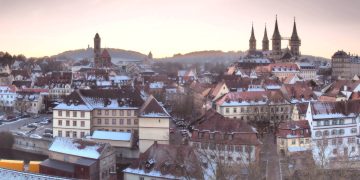 Bamberg im Winter (Panorama), Quelle: Bamberg Tourismus & Kongress Service/Pressestelle Stadt Bamberg