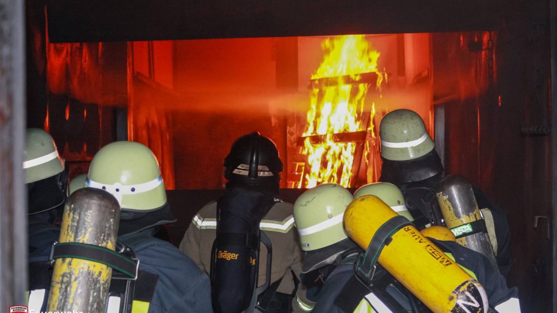 Den Flammen trotzen, Quelle: Feuerwehr Bamberg