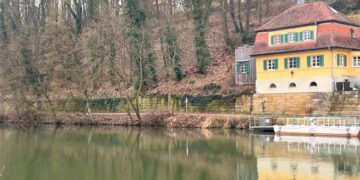 Der Obere Leinritt an der Regnitz zwischen Villa
Concordia und Wolfsschlucht ist wieder für die Öffentlichkeit
freigegeben. Quelle: Baureferat