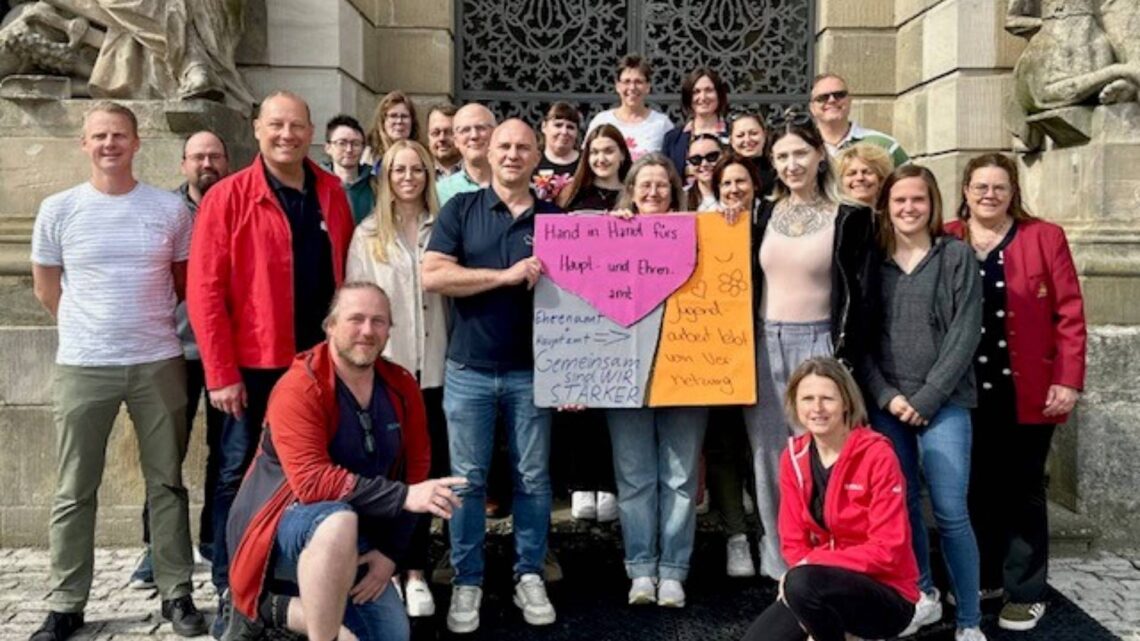 Gruppenbild der Jugendbeauftragten und Jugendpflegerinnen und -pfleger. Quelle: Landratsamt Bamberg/Schulz-Mayr