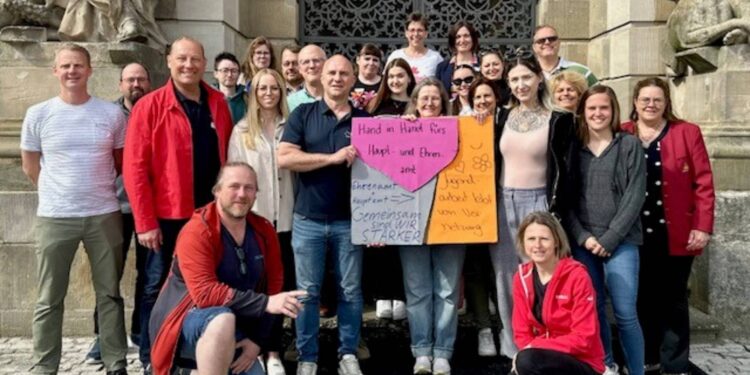 Gruppenbild der Jugendbeauftragten und Jugendpflegerinnen und -pfleger. Quelle: Landratsamt Bamberg/Schulz-Mayr