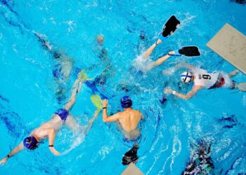 Acht Mannschaften traten bei der Deutschen Meisterschaft im
Unterwasserrugby gegeneinander an. Quelle: Stadt Bamberg, Sonja Seufferth