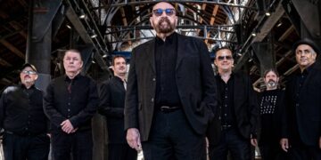 Die Britische Kultband SUPERCHARGE feat. Albie-Donnelly. Quelle: Stadtmarketing Bamberg