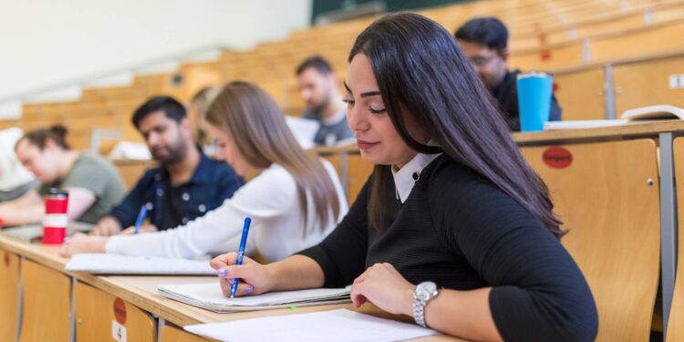 Zwei neue Studiengänge gehen zum Wintersemester 2025/26 an den Start. Im Fokus steht bei beiden das Thema Gesundheit. Quelle: Benjamin Herges/Universität Bamberg