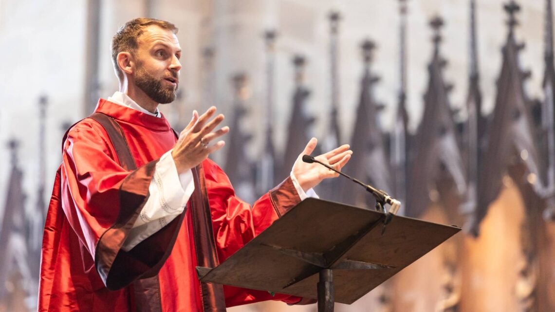 Diakonenweihe von Dr. Marco Weis, 14.09.2024, Bamberger Dom. Quelle: Pressestelle Erzbistum Bamberg / Dominik Schreiner