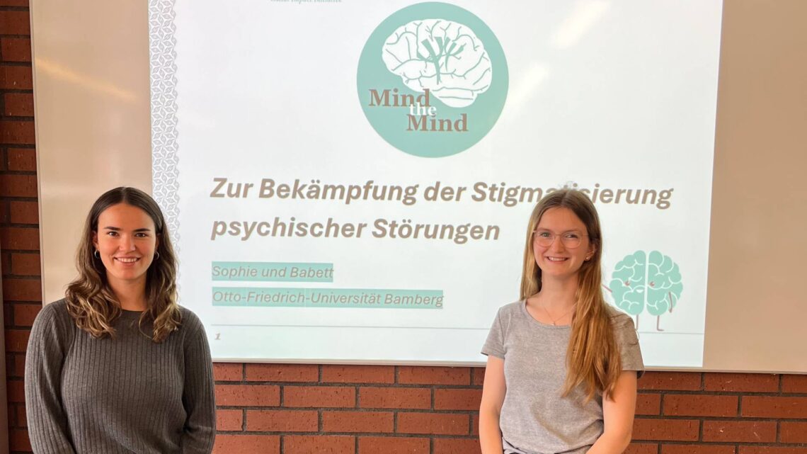 Ehrenamtliche nach einem Workshop. Quelle: Thomas Weidner