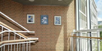 Fotos der Ausstellung. Werke: Wolfgang May; Bildquelle: Landratsamt Bamberg / Zeitler