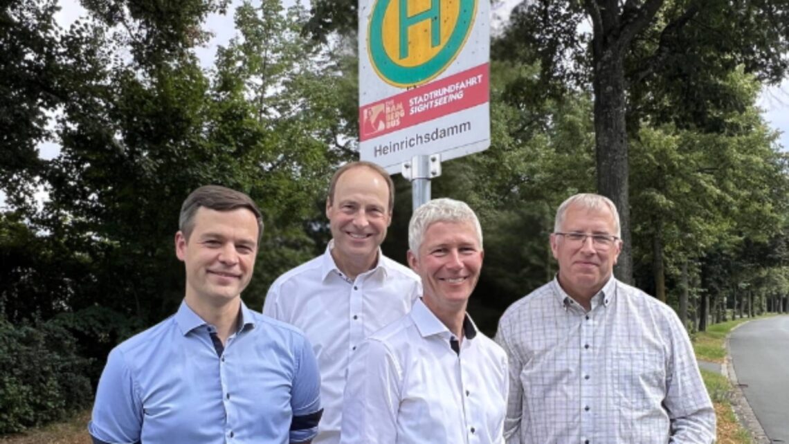 Vier neue Ständige Diakone im Erzbistum Bamberg geweiht 10 Von links: Dr.
Johannes Kraus, Markus Eberl, Christian Kainzbauer-Wütig, Martin
Wolters. Quelle: Erzbistum Bamberg