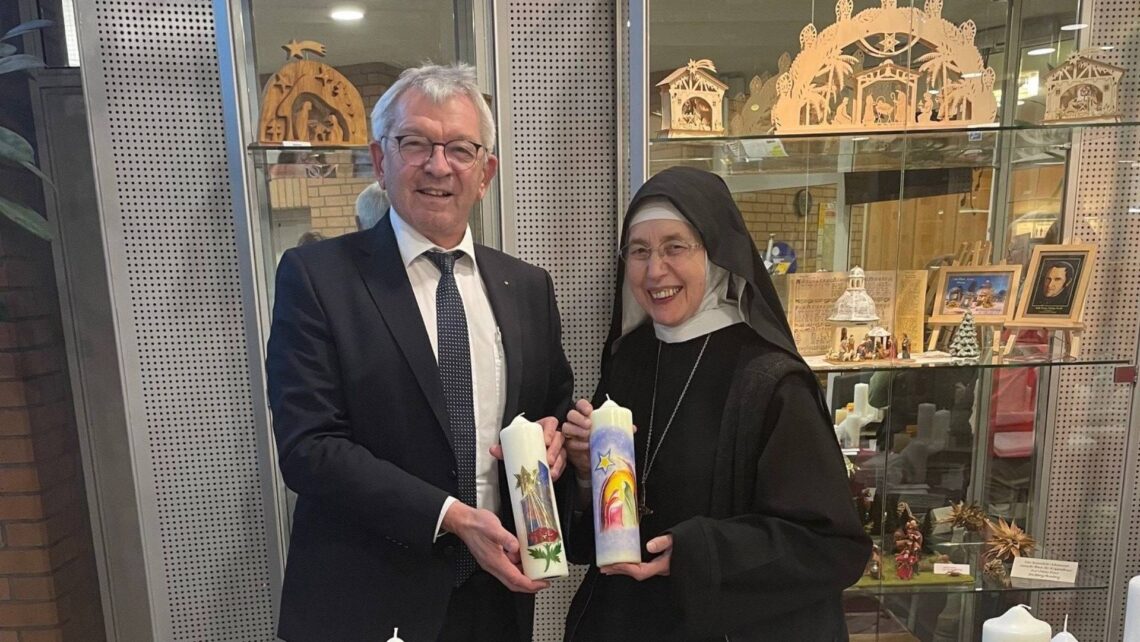 Kerzenverkauf 2023 (Quelle: Landratsamt Bamberg / Zeitler)