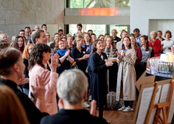 Die Geheime Dramaturgische Gesellschaft aktiviert
die Teilnehmenden. Quelle: Stadt Bamberg, Sonja Seufferth