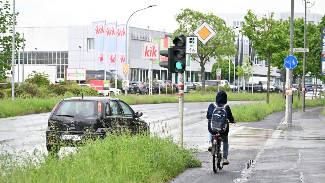 Bamberg macht Fortschritte bei nachhaltiger Mobilität 10 Die Mobilitätsbefragung und die Verkehrszählung
zeigen, dass der Radverkehr-Anteil in Bamberg gestiegen ist. Quelle: Stadt Bamberg, Sonja Seufferth