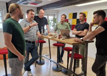 Bamberg entwickelt smarte Stadt-App 19 Erstes Treffen der Entwicklungspartnerschaft mit der
Stadt Kassel, der Stadt Soest und dem Dienstleister SWCode, der die
Soest-App entwickelt hat. Quelle: SWCode