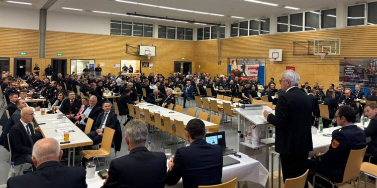 Jahresversammlung der Feuerwehrführungskräfte im
Landkreis Bamberg. Quelle: Kreisbrandinspektion Bamberg