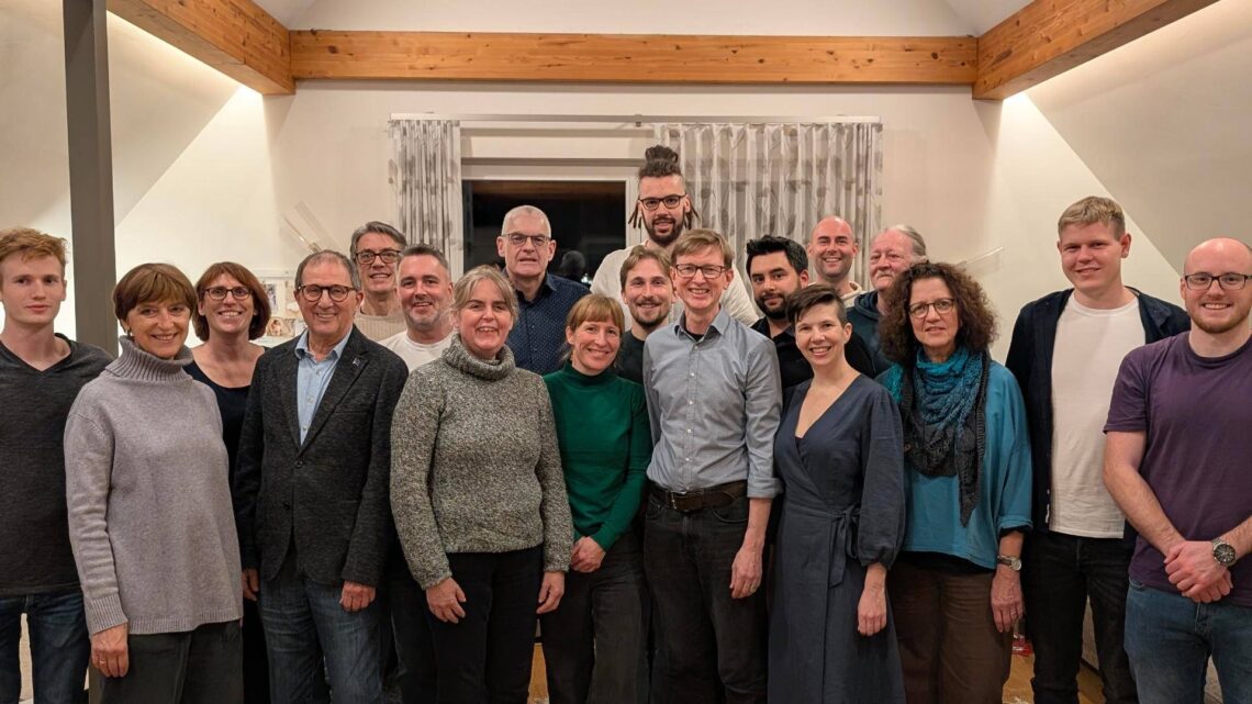 Volt Bamberg stellt Kandidatenliste für Kommunalwahl 2026 vor 10 Kandidierende der VOLT-Partei. Quelle: VOLT Bamberg