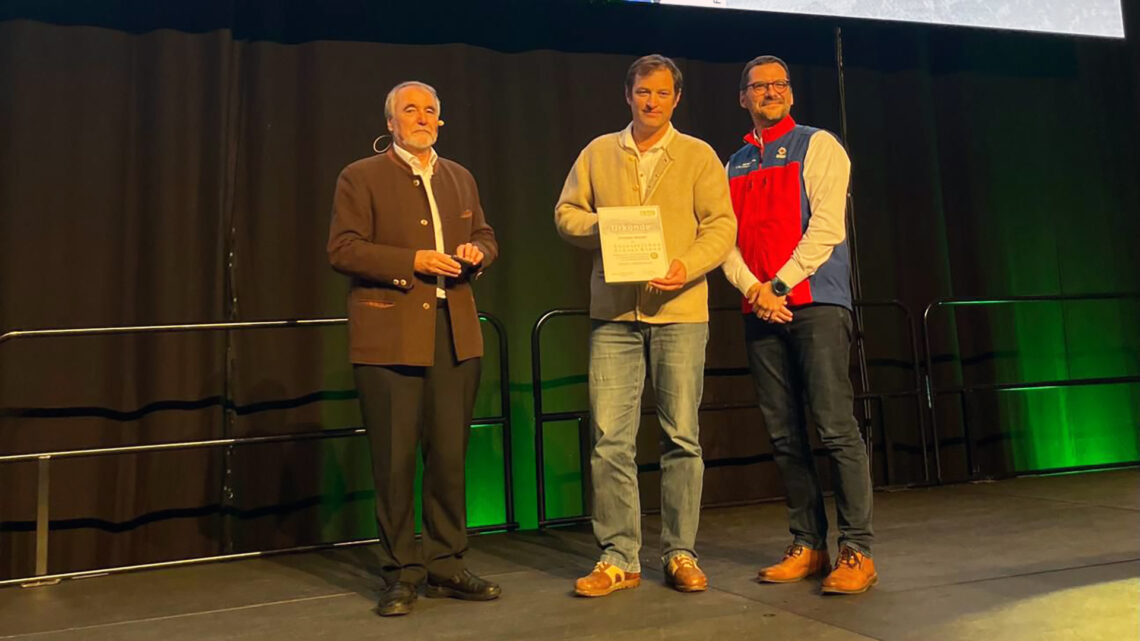 christian-donner-gruenes-kreuz