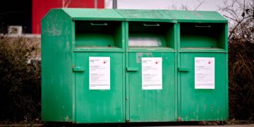 Altkleider werden in Bamberg künftig flexibel abgeholt 12 Größere Altkleider-Mengen können wie gewohnt am
Wertstoffhof in der Rheinstraße 8 abgegeben werden. Quelle: Stadt Bamberg, Sonja Seufferth