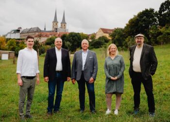 Freie Wähler Bamberg stellen Stadtratsliste einstimmig auf 15 Spitzenkandidaten der Freien Wähler Bamberg. Quelle: Freie Wähler Bamberg
