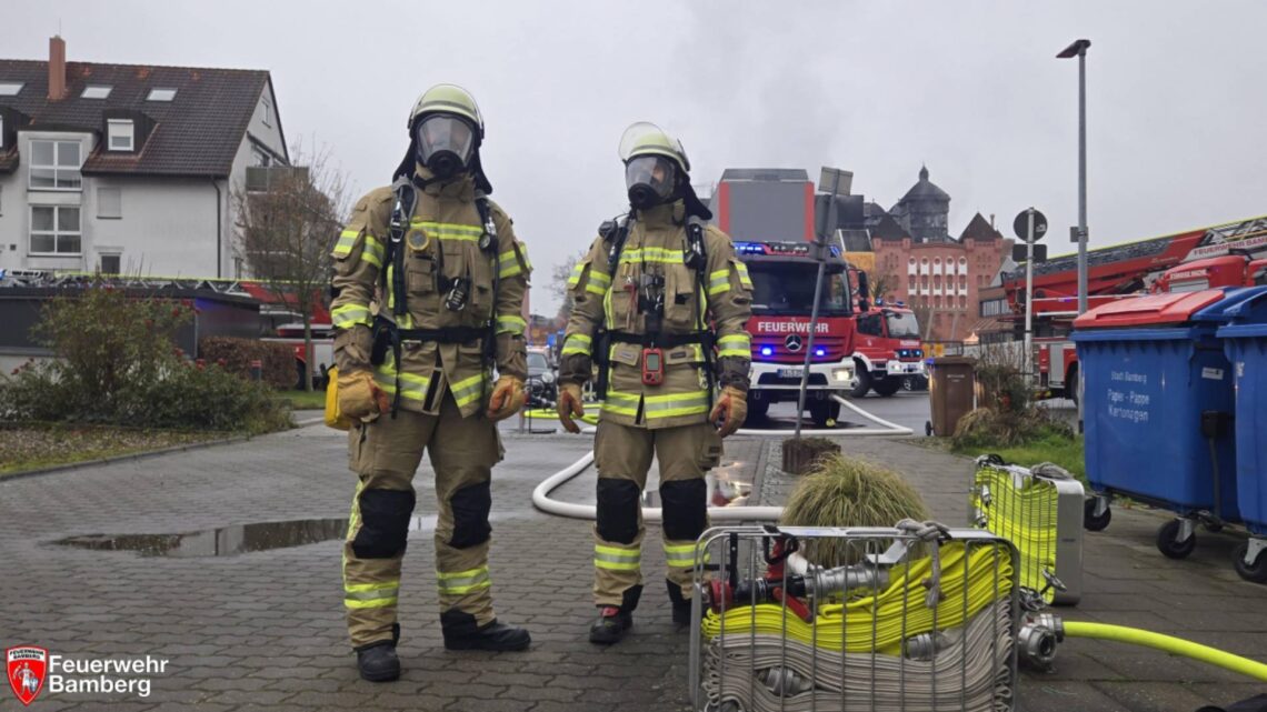 Rauchentwicklung in Wohngebäude in der Bamberger Brennerstraße 10 Einsatzbild zum Einsatz 'Rauchentwicklung im Gebäude' am 114.12. Quelle: Feuerwehr Bamberg