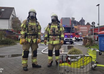 Rauchentwicklung in Wohngebäude in der Bamberger Brennerstraße 12 Einsatzbild zum Einsatz 'Rauchentwicklung im Gebäude' am 114.12. Quelle: Feuerwehr Bamberg