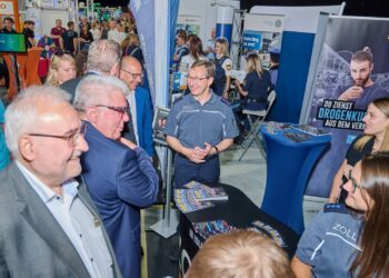 Bei der Ausbildungsmesse am 11. Juli haben Unternehmen die
Möglichkeit, sich als attraktiver Arbeitgeber zu präsentieren. Quelle: Stadtarchiv
Bamberg, Jürgen Schraudner