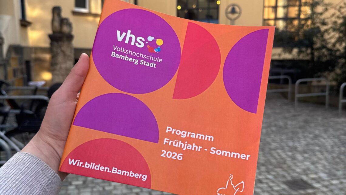 Das neue Programm Frühjahr-Sommer der
Volkshochschule Bamberg Stadt mit rund 850 Angebote ist ab 2.
Februar online auf www.vhs-bamberg.de zu finden. Gedruckte Hefte
gibt es voraussichtlich ab 4. Februar. Quelle: Lorena Densch