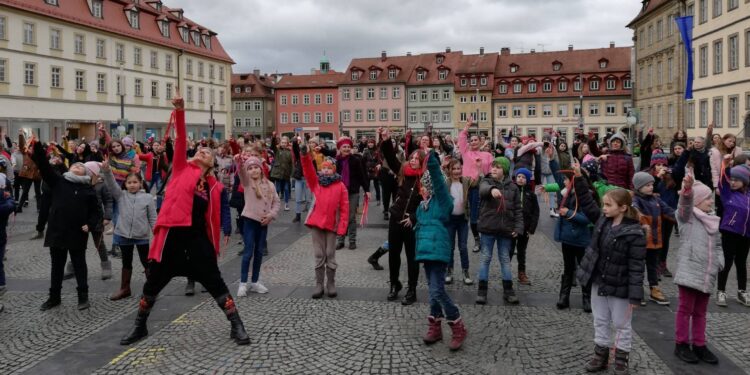 Foto 'One Billion Rising' (Quelle: Ille Bintig)