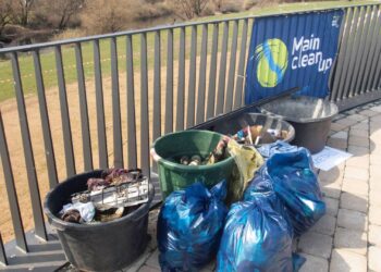 Frühjahrs MainCleanUp 2026 in Franken startet im März 12 Der aufgesammelte Müll kann nicht mehr als Mikroplastik über die Flüsse ins Meer gelangen. (Foto: Anne Schmitt/Flussparadies Franken)