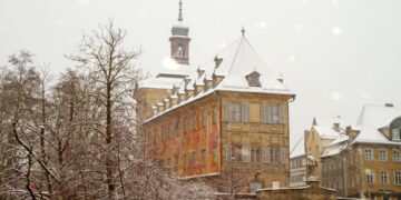 Wettertrend für Bamberg: Winterliche Ruhe vor möglichem Schneefall 12 bamberg-wetter-januar