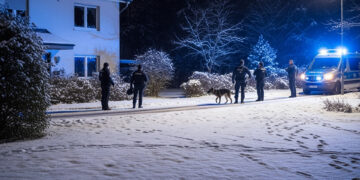 Einbruchversuch im Bamberger Berggebiet: Blutspuren im Schnee führen zu Festnahme 1 polzeieinsatz-bamberg