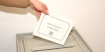 Stadt Bamberg informiert umfassend zur Kommunalwahl 2026 12 Zur Kommunalwahl 2026 können sich Bürgerinnen
und Bürger auf bamberg-gestalten.de informieren. Quelle: Stadt Bamberg, Anna Lienhardt