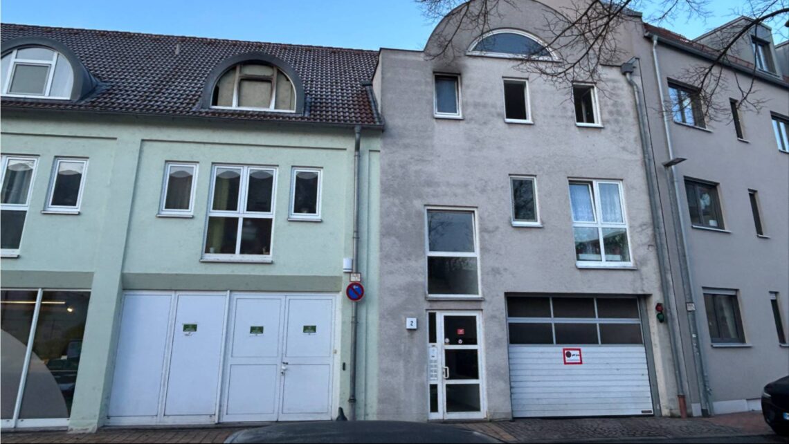 In diesem Gebäude der Stadtbau in der
Magazinstraße wurden zehn Wohnungen in Folge eines Brands
vorläufig unbewohnbar. Quelle: Stadt Bamberg, Anna Lienhardt