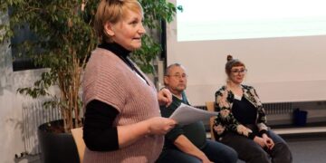 'Care im Quartier': Gemeinsam für ein starkes Miteinander in Bamberg 14 Ehrenamtskoordinatorin Elke Milde stellte gemeinsam mit Sabrina
Döring und Stefan Pauer 'Care im Quartier' vor. Quelle: Care im Quartier