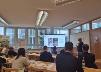 Kommunale Starkregen- und Hochwasservorsorge 13 Fachvortrag zur Starkregen- und Hochwasservorsorge im Rahmen des Inhouse-Seminars. (Quelle: Landratsamt Bamberg/Rittmeier)