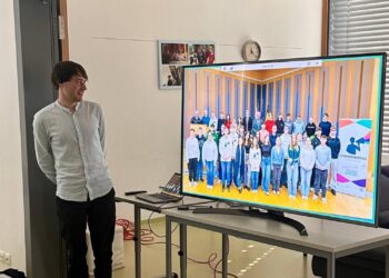 Deutsch-tschechischer Jugendrat besucht Jugendtreff in Oberhaid 10 Vorstellung des Jugendkreistags (Quelle: Landratsamt Bamberg Schulz-Mayr)