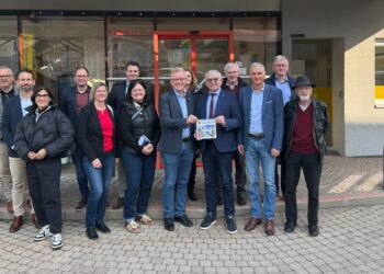 Die Delegationen beider Seiten tauschten sich beim Arbeitsbesuch zu den Themen Behördenaufbau, Tourismuskonzepte und Katastrophenschutz aus. (Quelle: Landratsamt Bamberg)