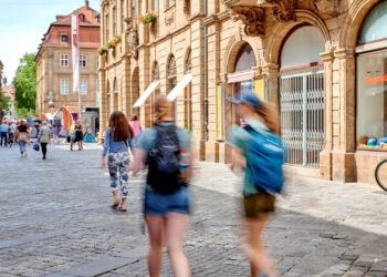 Langer Donnerstag in Bamberg lädt zum entspannten Shopping ein 13 Bamberger Fußgängerzone. Quelle: Stadt Bamberg, Sonja Seufferth