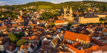 Bamberger OB-Kandidierende setzen Zeichen gegen Extremismus und für Vielfalt 15 Symbolbild. Quelle: shutterstock - Video Media Studio Europe