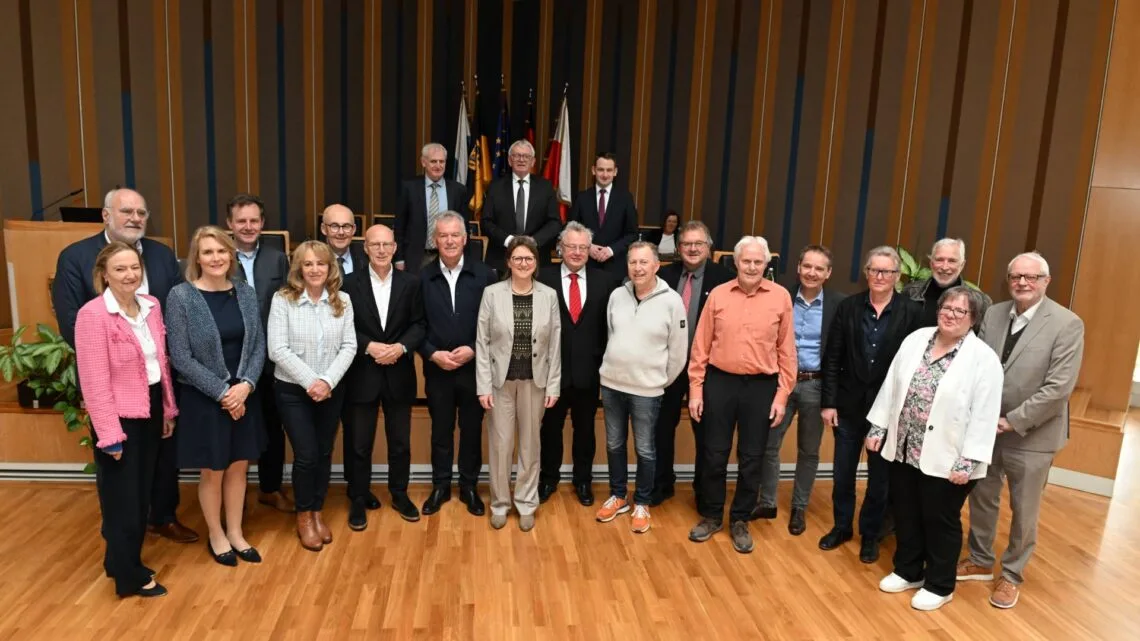 Verabschiedung Kreisrätinnen und Kreisräte (Quelle: Ronald Rinklef)