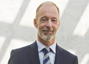 Zehn Jahre nach dem Brexit: Bamberger Professor zieht ernüchternde Bilanz 15 Parlamentsforscher Thomas Saalfeld beschäftigt sich mit dem Brexit-Referendum und seinen Folgen. Quelle: Jürgen Schabel/Universität Bamberg