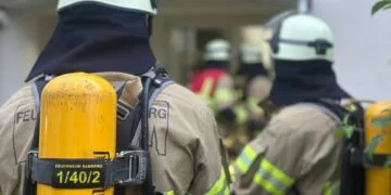 Zimmerbrand in Bamberger Mehrfamilienhaus: Feuerwehr verhindert größere Schäden 12 Einsatzbild vom 06.06.2026. Quelle: Feuerwehr Bamberg