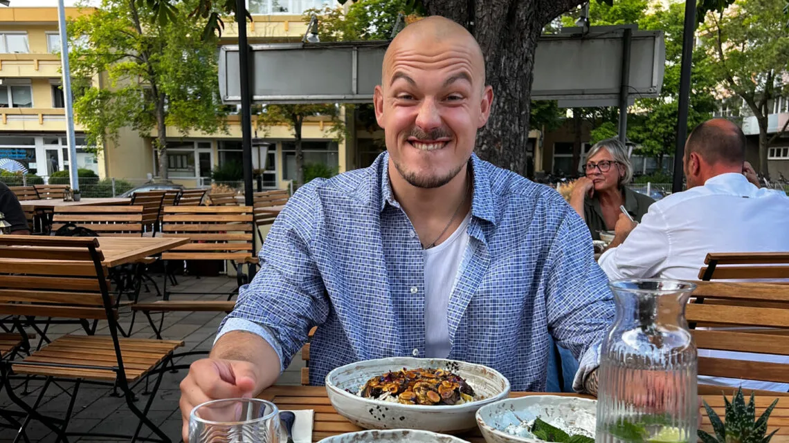 Fit in den Sommer 2026 – Ernährung ohne Verbote: So klappt gesunde Ernährung im Alltag 10 yannick-reinlein-fit-in-den-sommer-2