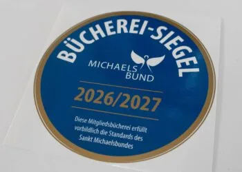 51 Büchereien im Erzbistum Bamberg mit Gütesiegel ausgezeichnet 17 Sankt Michaelsbund verleiht Qualitätssiegel an Büchereien aus dem Erzbistum Bamberg, 08.07.2026, Hallstadt: Siegel