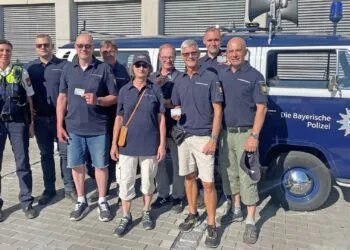 Sicherheitswacht in Oberfranken erhält neue Dienstausweise 10 Quelle: Polizei Bayern
