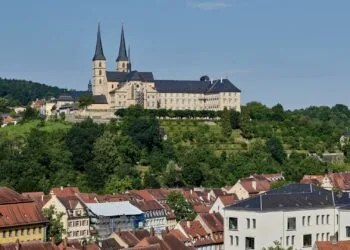 Tag des offenen Denkmals 2026 startet in Bamberg 11 In der Klosteranlage St. Michael wird es mehrere
Führungen und Vorträge geben. Quelle: Stadtarchiv Bamberg, Jürgen Schraudner