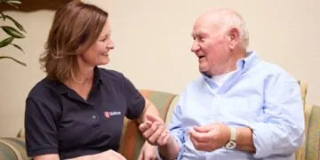 „Freude bereiten macht glücklich“: Bamberger Malteser suchen Ehrenamtliche 15 Symbolfoto. Quelle: Joachim Stretz / Malteser (Gute Gespräche zu Hause) und Lena Kirchner / Malteser